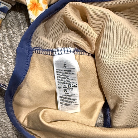 Old Navy Floral and Navy Bikini Set - Picture 5 of 5